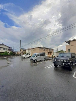 【駐車場】 | フレージュアルバ　Ｂ