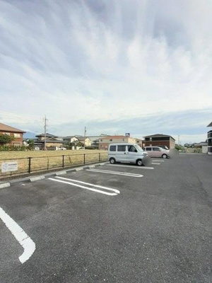 【駐車場】 | シュマン