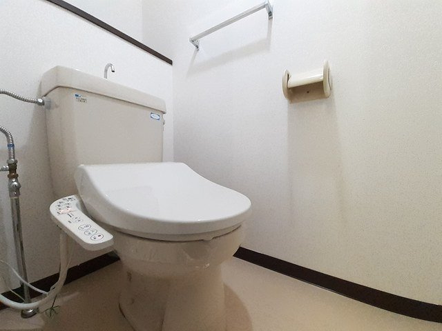 リバーサイド・ヴィラＣのトイレ|シンプルで使いやすいトイレです