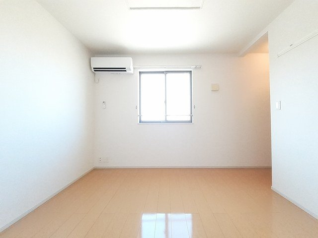 アルタの内装|おしゃれな内装です