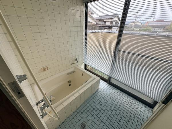 【浴室】 | 渡町中古戸建　