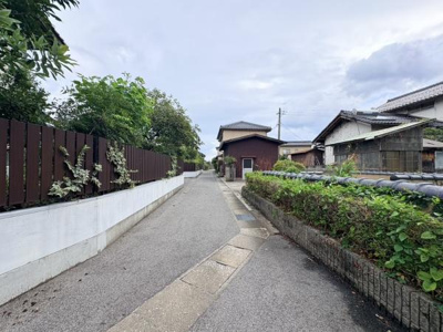 【前面道路含む現地写真】 | 渡町中古戸建　
