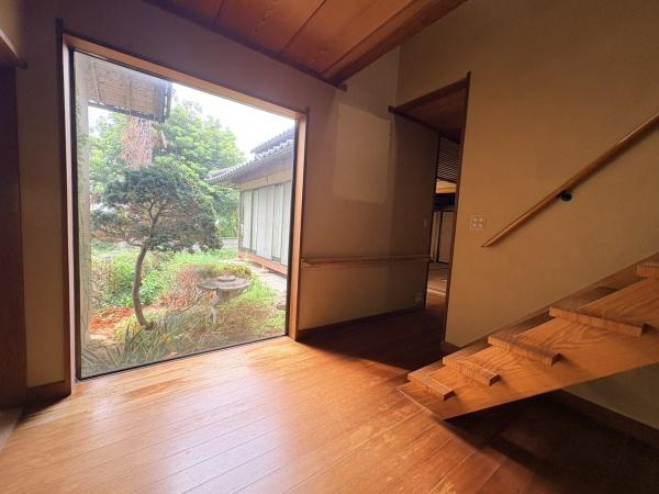 【玄関】 | 渡町中古戸建　