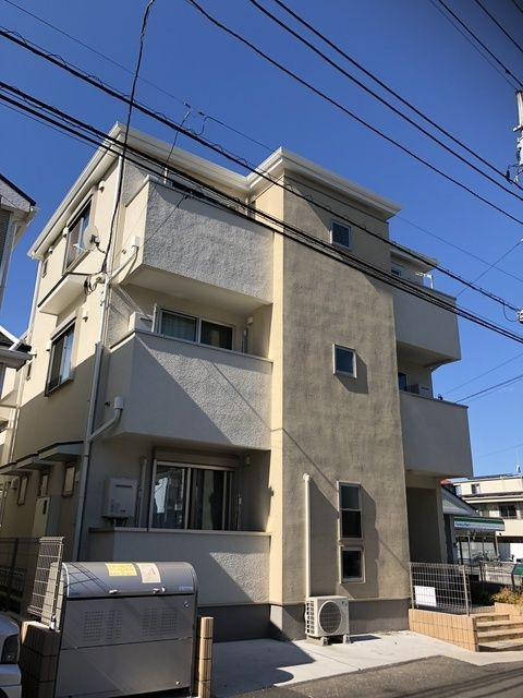 グラン松本セントラルの外観