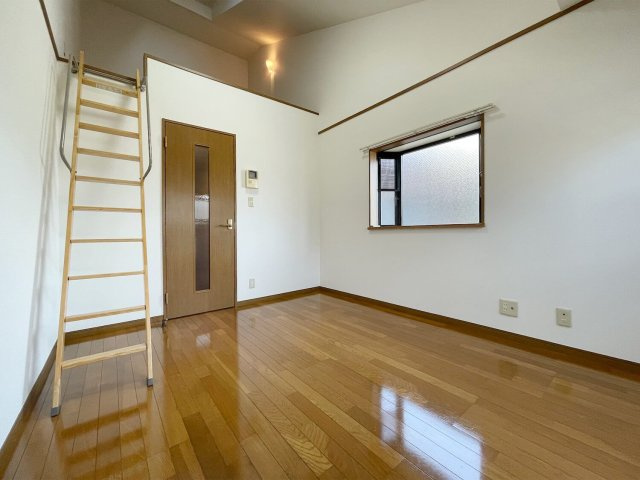 【居間・リビング】 | ピュア大橋弐番館