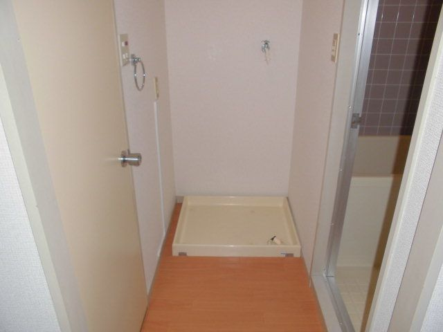 【玄関】 | フラワービル県庁前