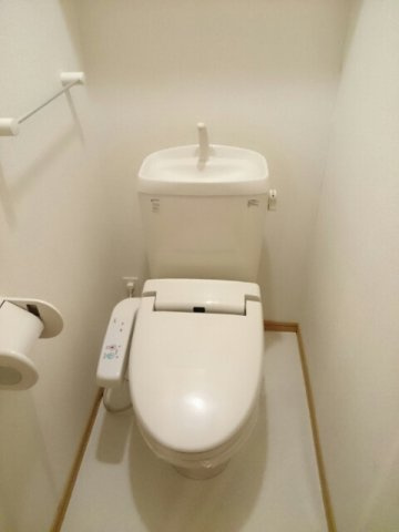 グレープ・ガーデンⅠのトイレ