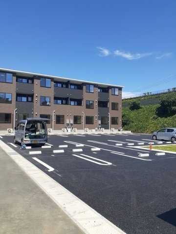 クレールⅤ　Ａの駐車場