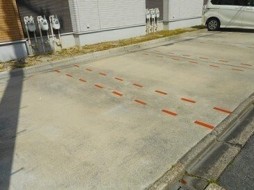 アルバーダ　Ⅰの駐車場