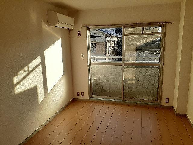 メゾンドティファニーの内装