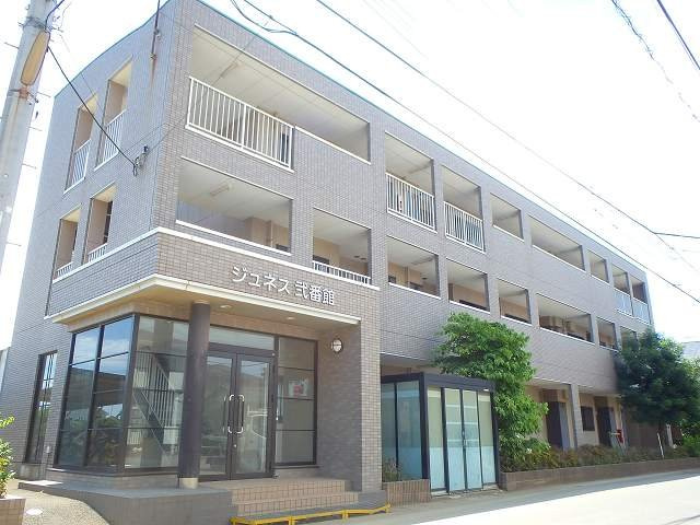 ジュネス弐番館の外観