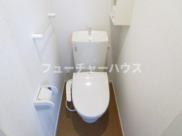 シャイニーローゼ　Ｂのトイレ|落ち着いた色調のトイレです