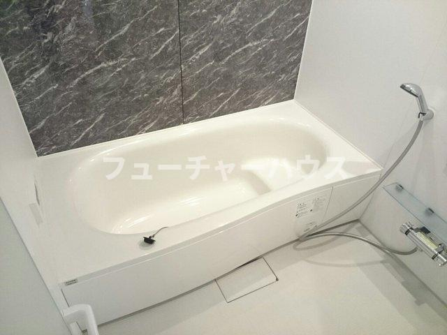 コッティⅢ　３１０の浴室|ゆったり過ごせるお風呂です