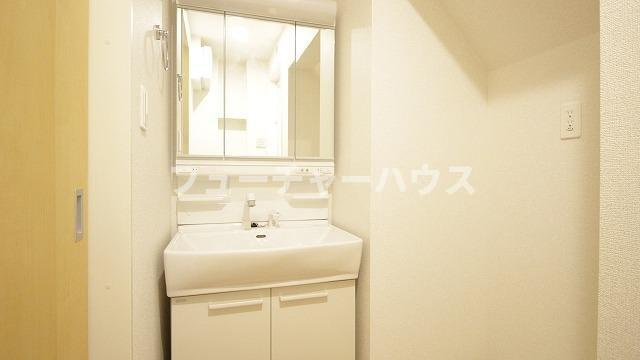 ベルコリーヌの洗面所