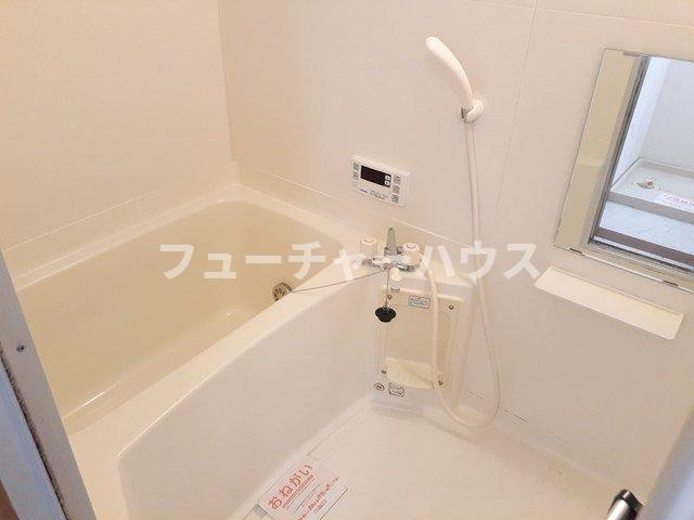 カルムメゾン姫子Ｂの浴室