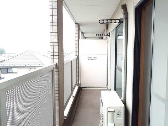 ジュネス弐番館のバルコニー