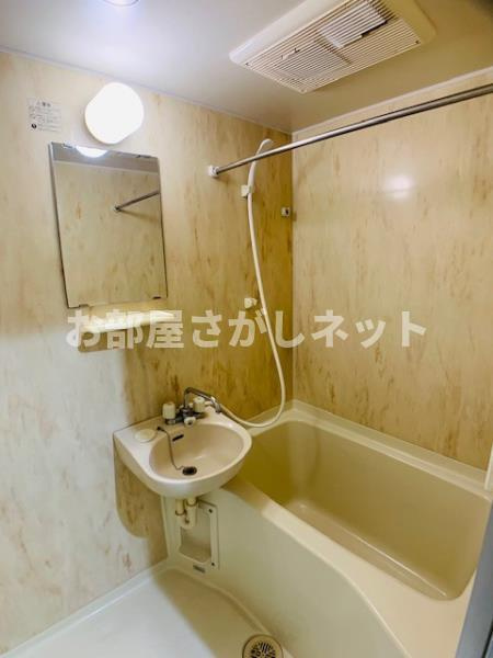 イーストコート芝【おとり物件なし】#学生・社会人にオススメ！初期費用分割払いOK！の浴室