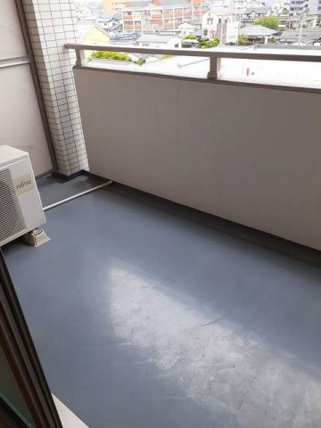 ヴィヴァーチェ東石井のバルコニー