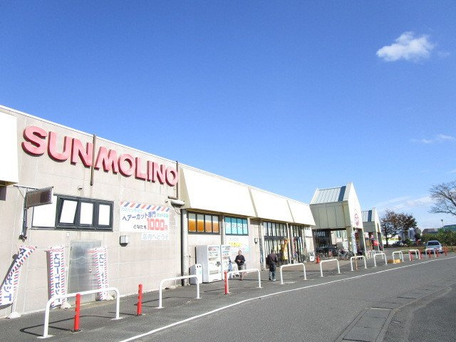 ラブリーＫ＆ＭⅡの周辺|ストッカーサンモリノ那珂店まで650m
