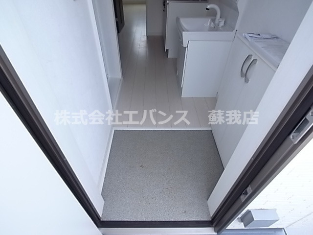 【玄関】 | ベイヒルテラス | 収納もある玄関です