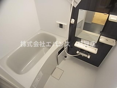【浴室】 | コンフォール千葉 | きれいなお風呂です