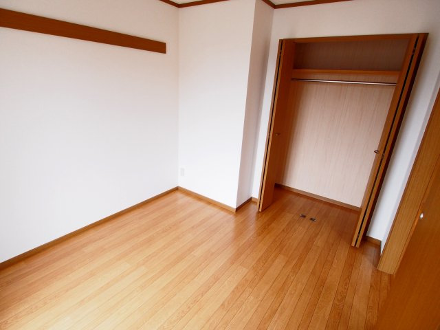 グリーンパレス　B棟の洋室