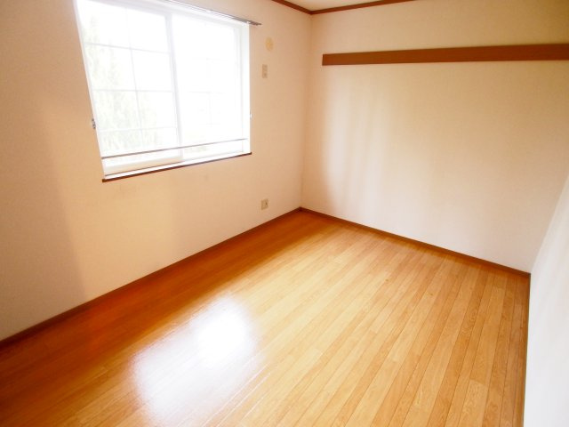 グリーンパレス　B棟の洋室