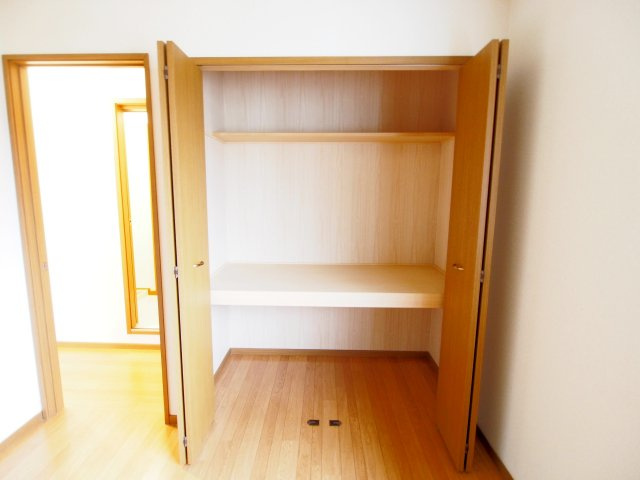 グリーンパレス　B棟の収納