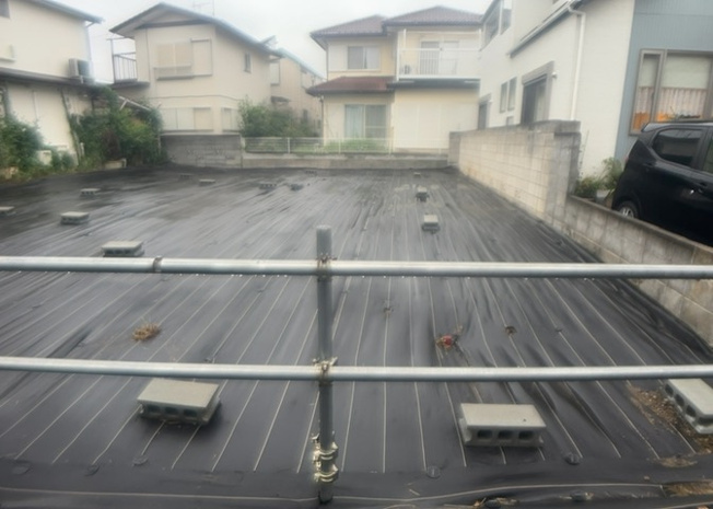【外観】 | 土地購入を検討されている場合、境界杭がない状態で購入してしまうと境界確定測量をする必要があり、費用がかかります。購入の前に、売主、隣土地所有者立ち合いのもと境界を確定し境界杭を設置するのがベストです。
