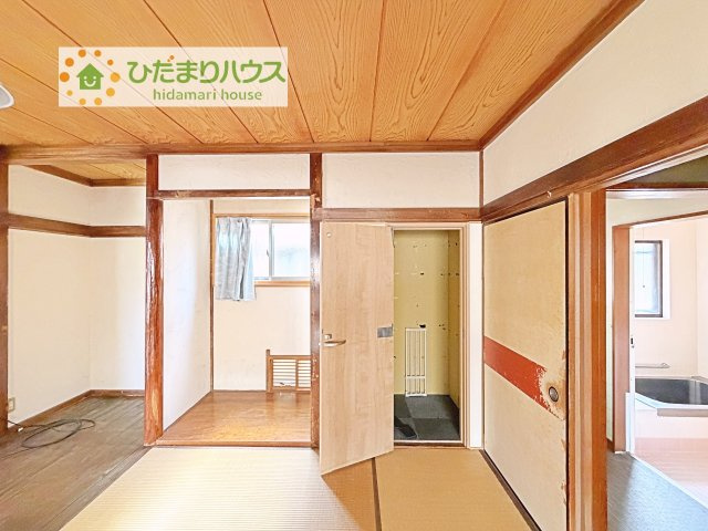 【収納】 | 常総市豊岡町丁　中古戸建 | お子様グッズを片付けるのにも、困りませんね！