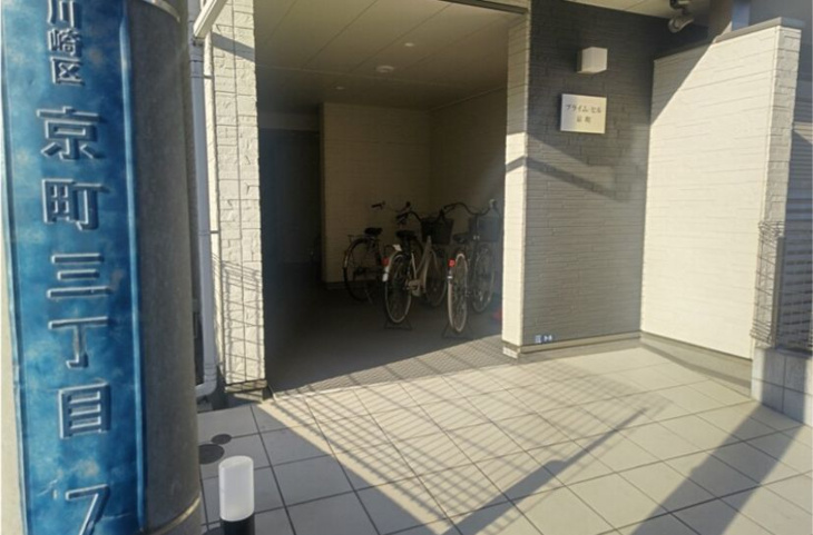 【エントランス】プライム・ヒル京町 