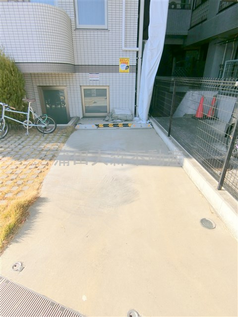 INUNEKO　HILLS　ROKUGODOTEの駐車場