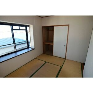 ジュノーピア宮後の庭