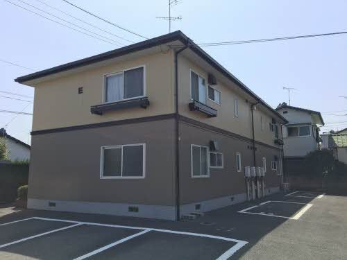 ガーデンハイツひがき Ｅ棟の外観