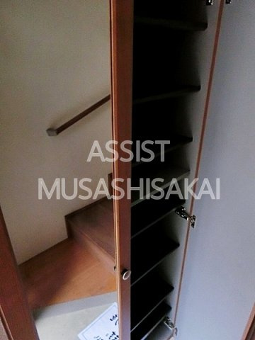 ラシーネはけの森の収納
