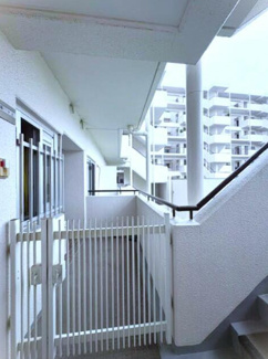 【玄関】 | ハイツ浦和