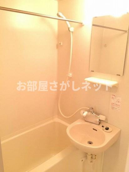 ステージファースト小石川【おとり物件なし】#学生・社会人にオススメ！初期費用分割払いOK！の浴室