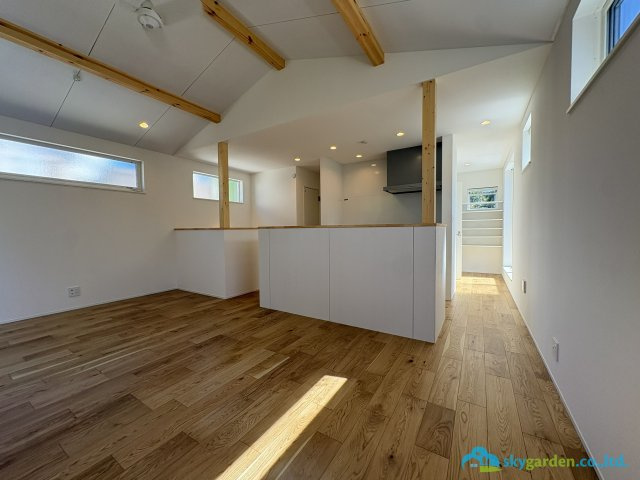 鎌倉市腰越5丁目　新築戸建　全1棟の居間・リビング