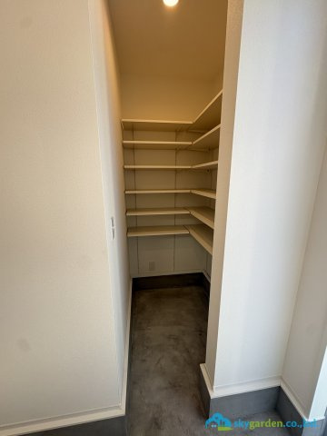 鎌倉市腰越5丁目　新築戸建　全1棟の収納|専用の収納スペースです