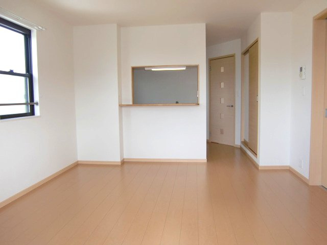 【居間・リビング】 | クリスタル・コート | クリスタル・コート(GoodHome)