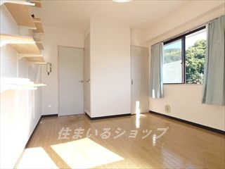 グランビア落合の寝室