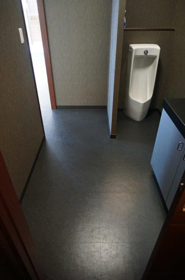 【トイレ】 | アメニティ石山寺リバープレミア | ゆったりとした空間のトイレです