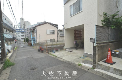 【前面道路含む現地写真】 | 座間市相武台１丁目　売地　全1区画