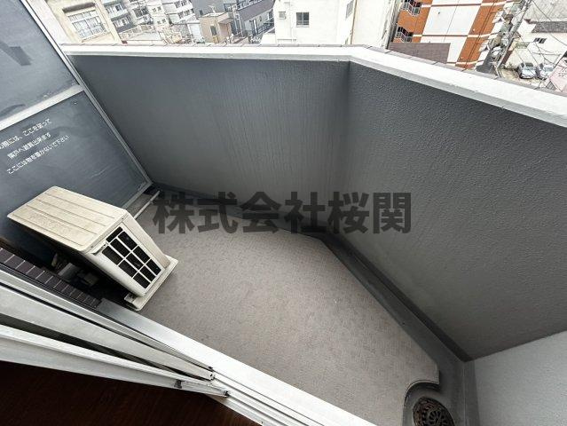 ヴェルト浅草のバルコニー