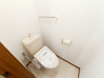 【トイレ】 | ユーシャイン | トイレです