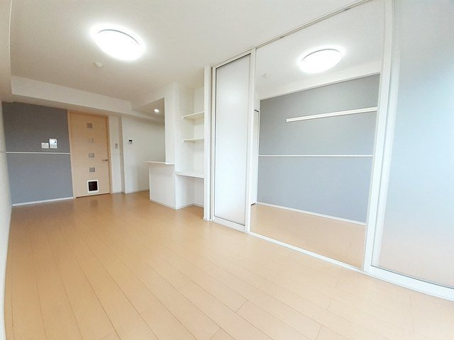 【居間・リビング】 | シェーナ下到津 | 居間です