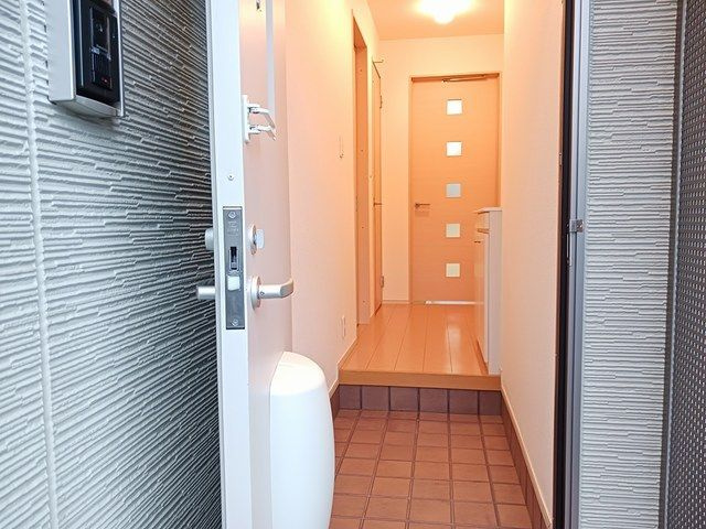 サンフォレスタの玄関