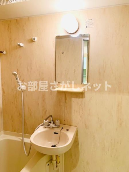 イーストコート芝【おとり物件なし】#学生・社会人にオススメ！初期費用分割払いOK！の洗面所
