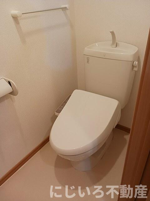 ハッピネスハウスBのトイレ