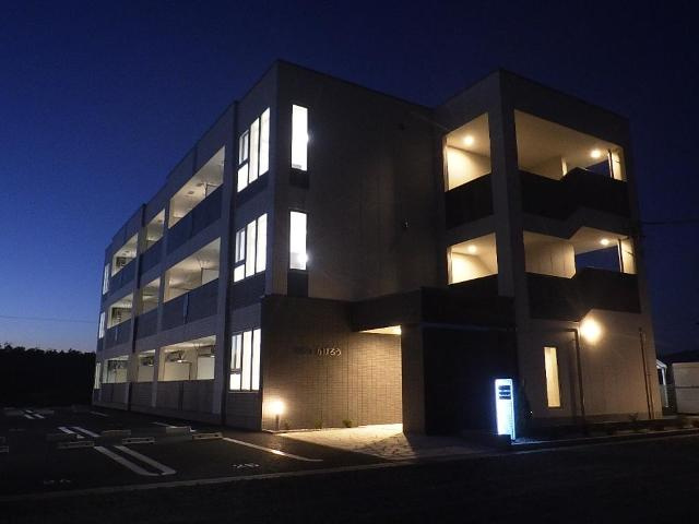 ロジェ　かげろうの外観|外観写真（夜）